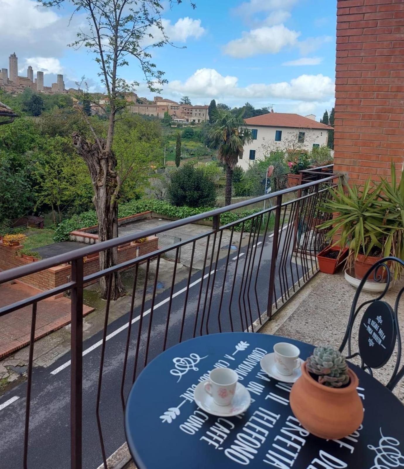 Ferienwohnung Casa Dina San Gimignano Exterior foto